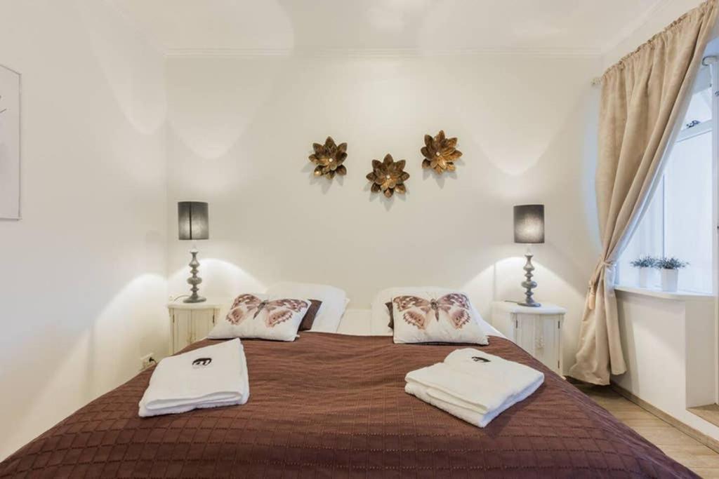 Superb Central Location, No Car Needed - Spacious Akureyri Eksteriør billede